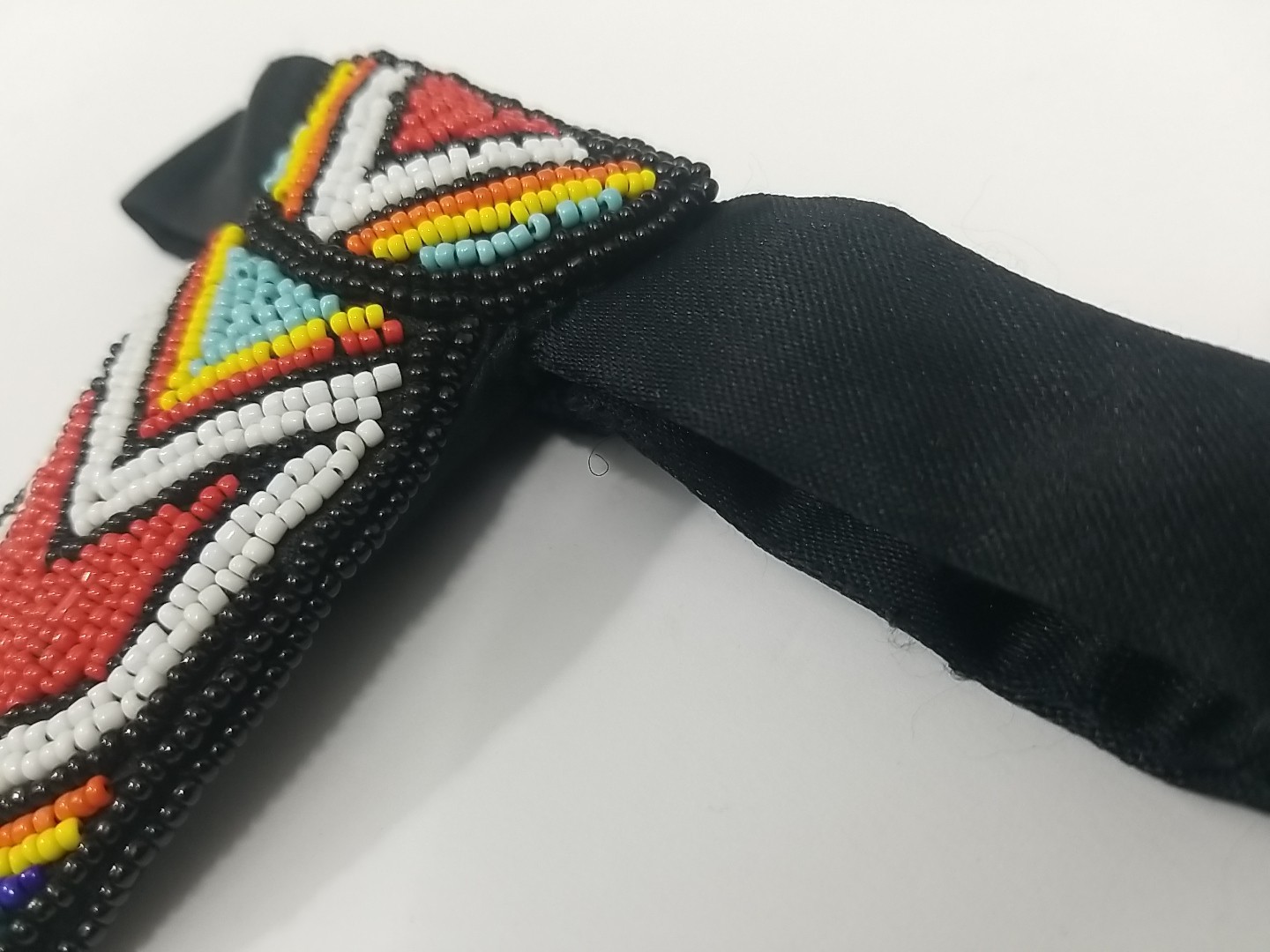 NATIVE AMERICAN INDIAN NECKTIE Beaded Tie Seed Bead Aztec Southwestern Design