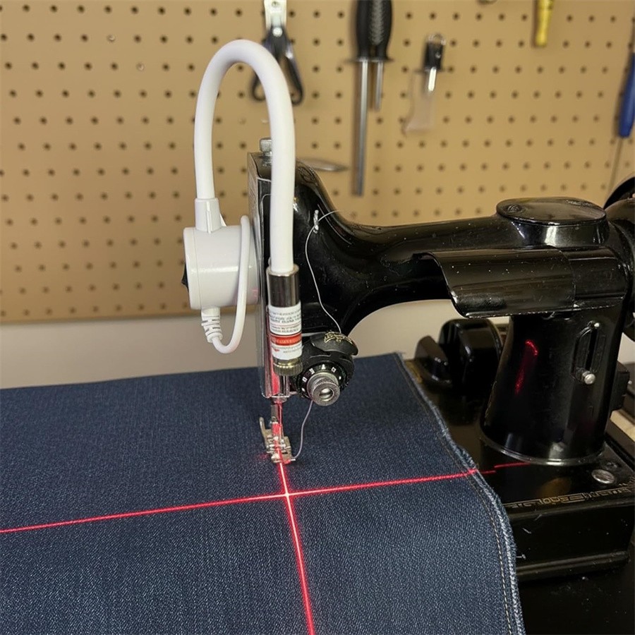 Cross Red Laser Positioning Light for Sewing Machine Cutting Machine 110-120V