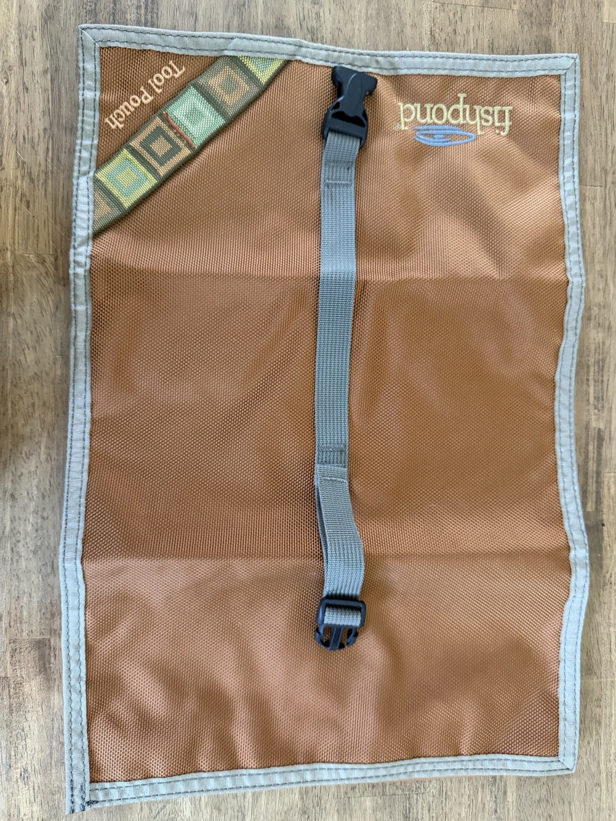 Fishpond Flatiron Tool Pouch NWOT