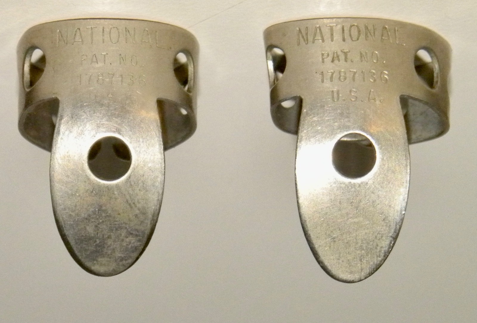 (4) Vintage NATIONAL Finger Picks ~ PAT. No. 1787136 ~ (1) FIT-RITE Finger Pick