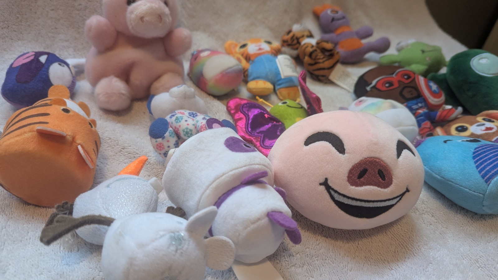 Plush Stuffed Animals Mixed Lot Of 18 Plush Miniature 6in