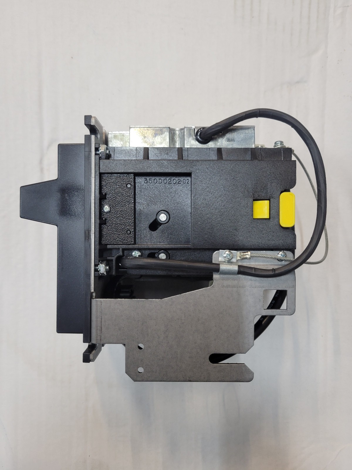 GLOBAL PAYMENT TECHNOLOGIES (GPT) Aurora 24V Bill Acceptor NEW