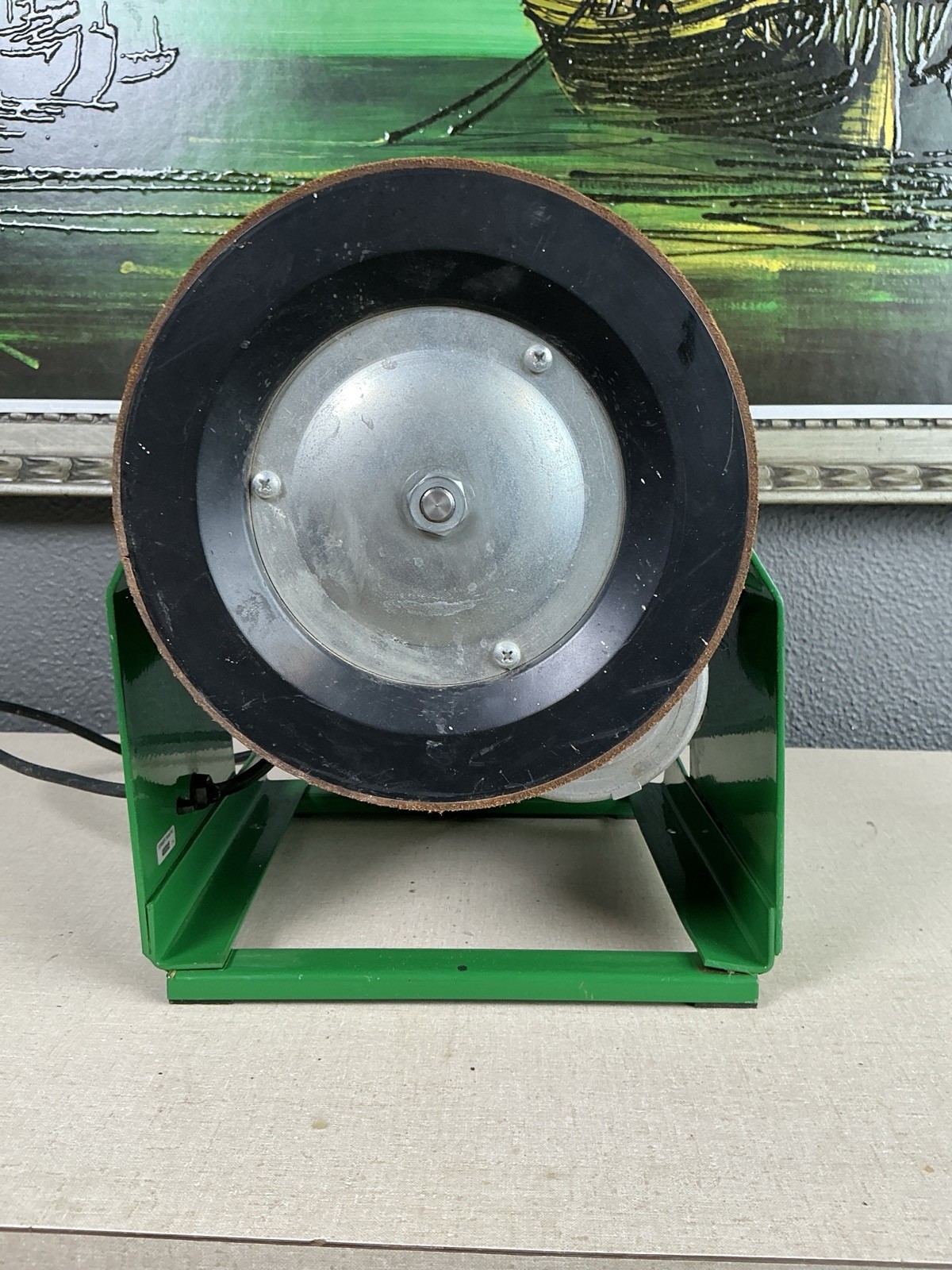 TORMEK Super Grind 2000 Water Cooled Knife Sharpening Machine - Sweden