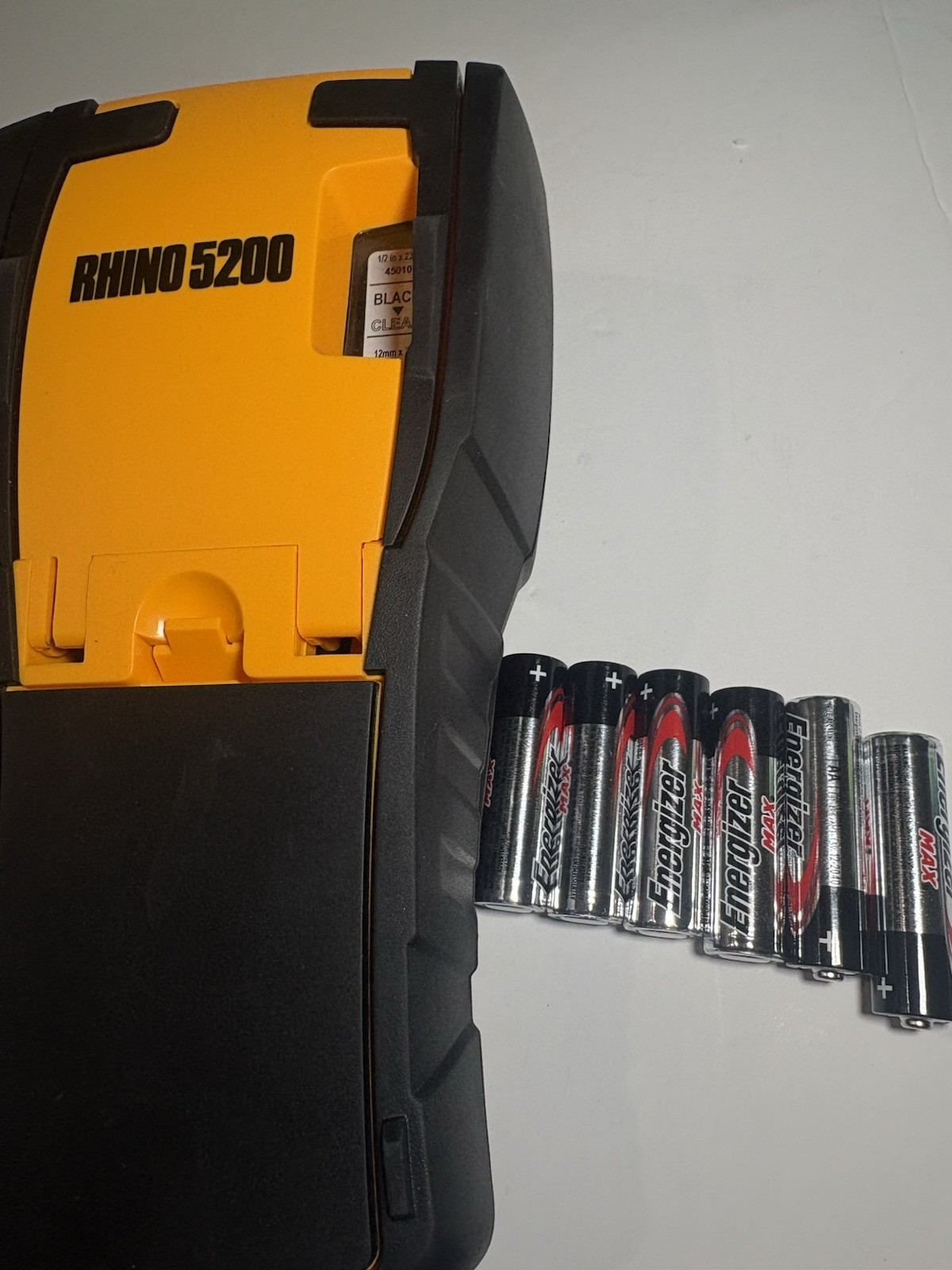 DYMO Rhino 5200 Industrial Label Maker, Barcode, Cable & Wire Labeling Tool Test