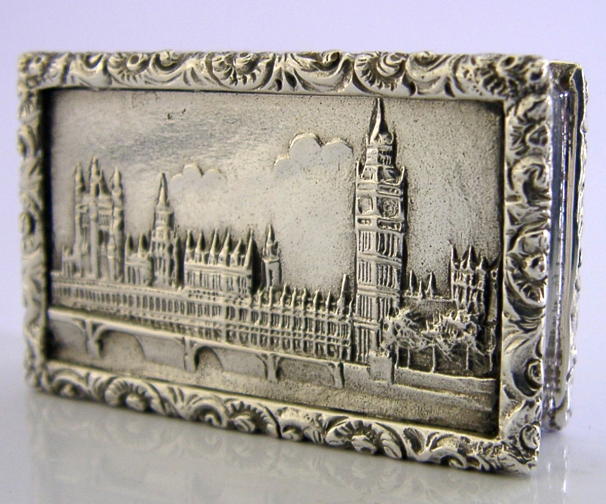 ENGLISH CAST SOLID STERLING SILVER HOUSES of PARLIAMENT CASTLE TOP BOX 1992