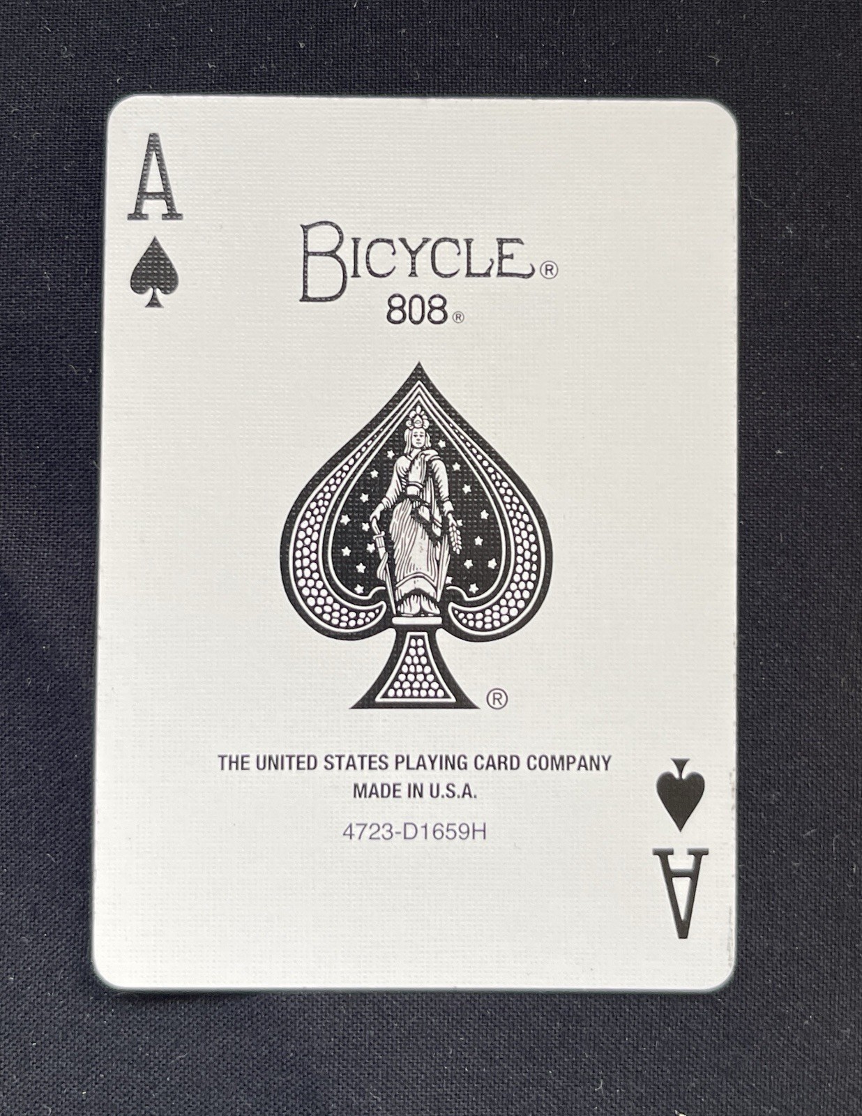 Magic Trick Magnetic Playing Card For Easy Vanish Tricks Magician's Gimmick