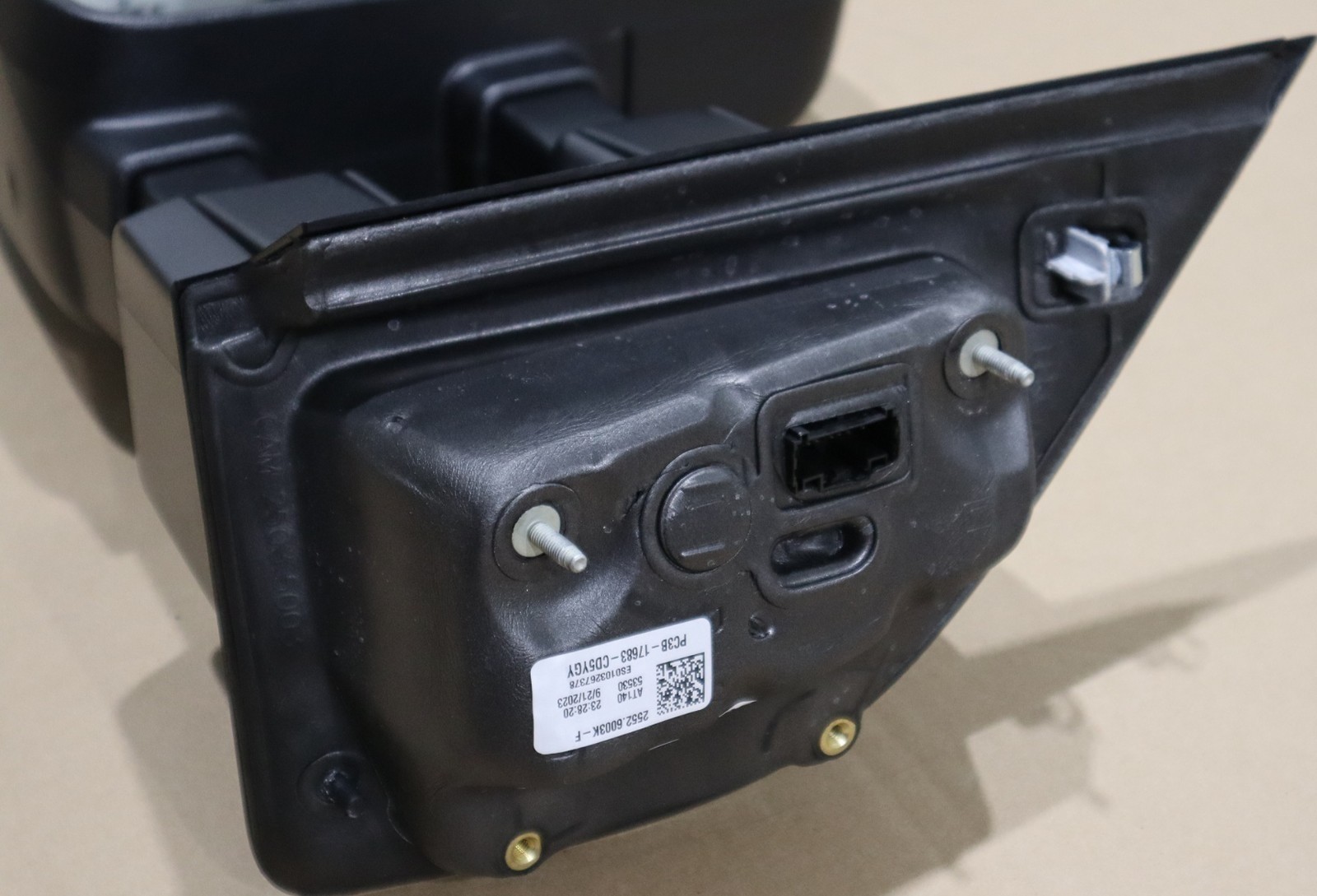 2023 2024 F250 F350 F450 F550 SIDE VIEW MIRROR LH DRIVER PC3B-17683-CC5YGY OEM