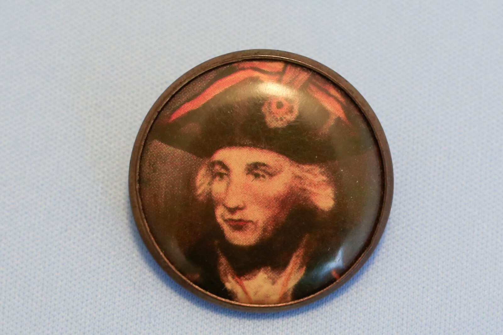 Vintage Pinback Button Britain Admiral Lord Nelson Trafalgar Battle War Napoleon