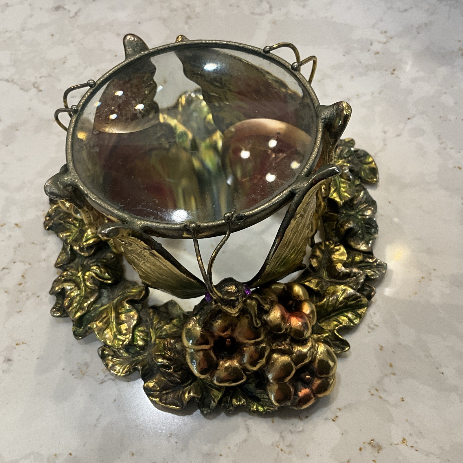 Vintage Decorative Magnifying Glass With Butterfly& Flowers Details Metal Base
