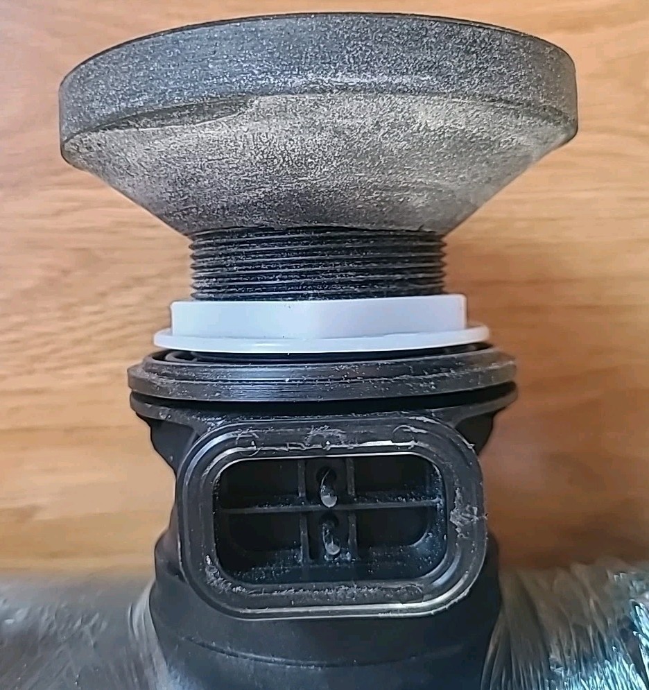 Flushmate 504 Series M-101526-F4 Pressure Assist 1.0 Gpf For Toilet New Complete