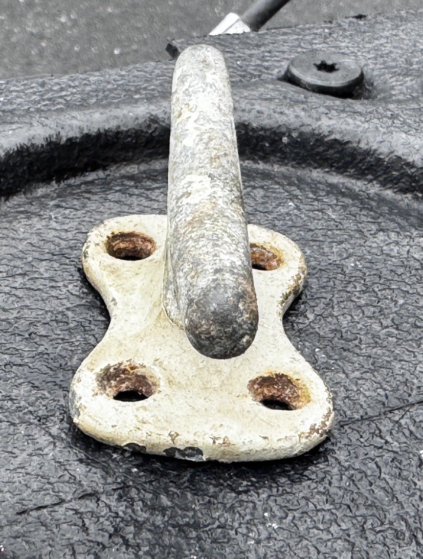 Antique Cast Iron Boat Cleat 3 1/4” Nautical Mooring Hardware Patina