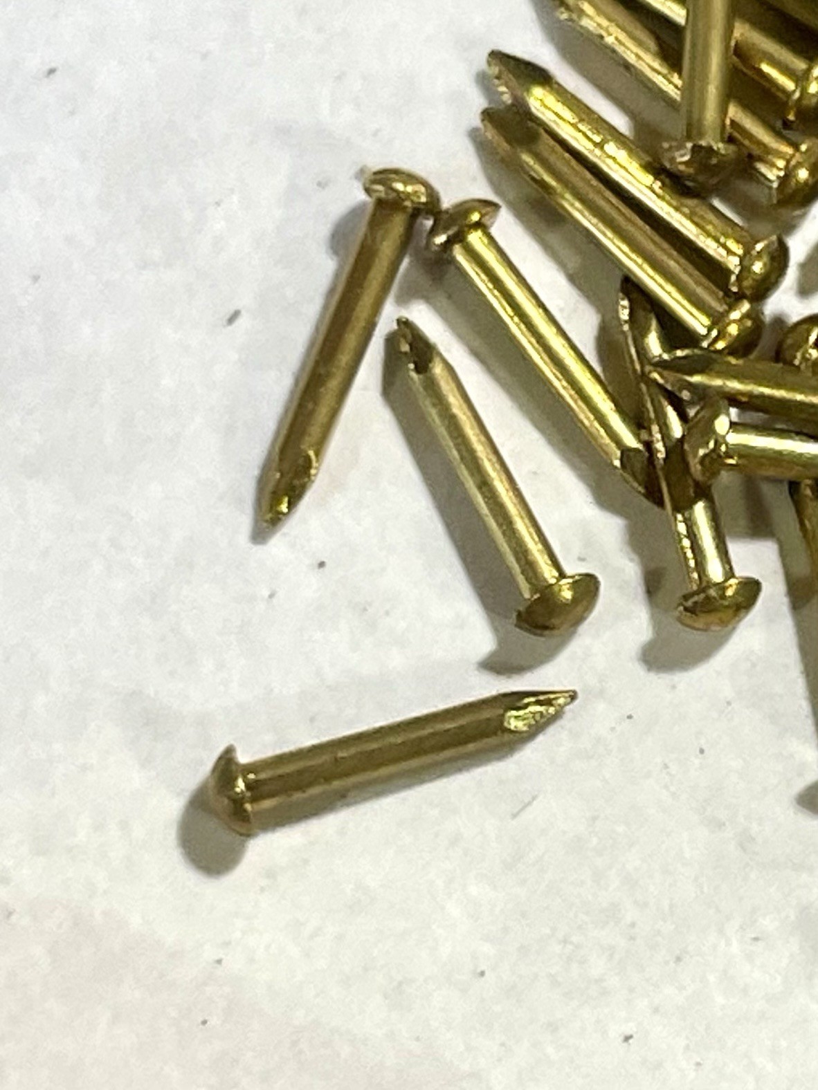 Vintage 1/4” Solid Brass Brads 100 Nails 20 Gauge Escutcheon Pins Tiny Head Usa