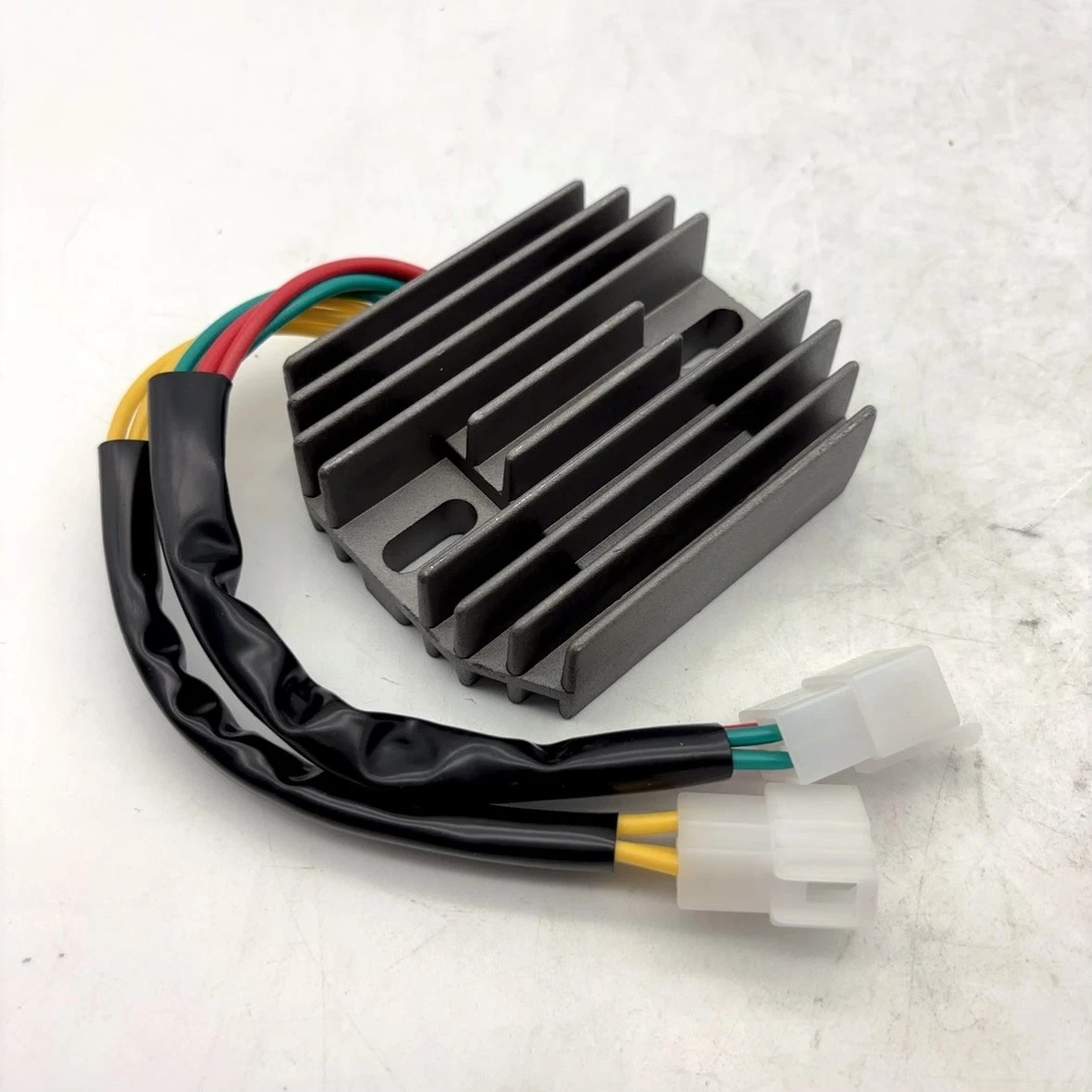 New Regulator Rectifier for Suzuki GSXR750 GSXR 750 2006-2009 2011 32800-18H00