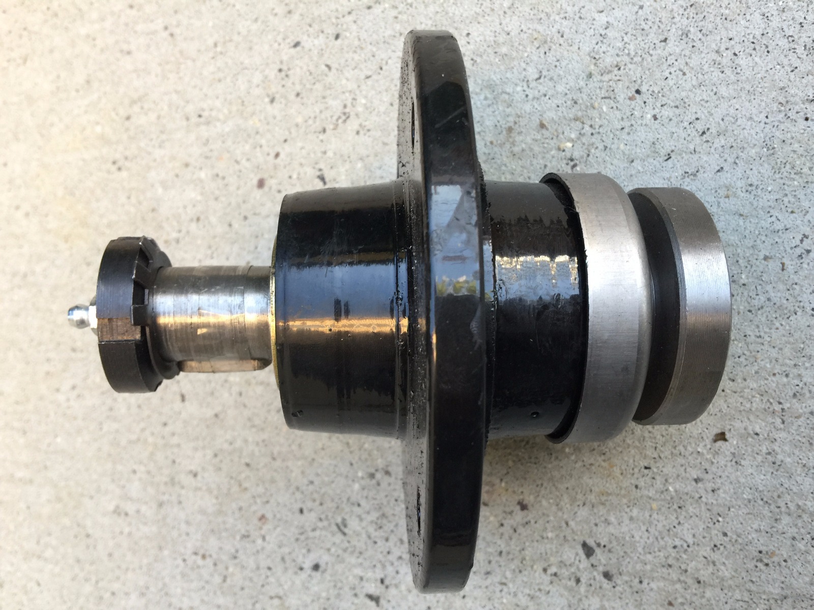 Finish mower Spindle, Servis Rhino Breeze, code 00775017 (01-252)