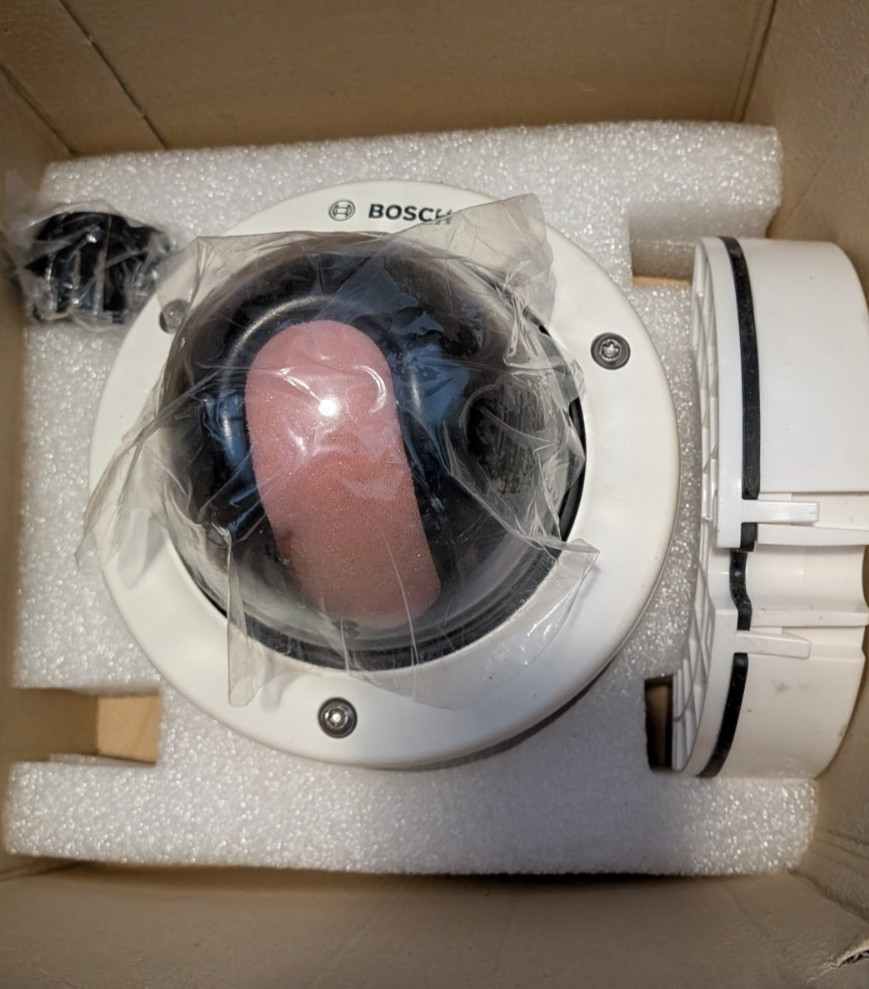 Bosch NDC-455V03-21P FlexiDome Color POE  IP Camera  2.8-10mm Zoom Vandal Proof