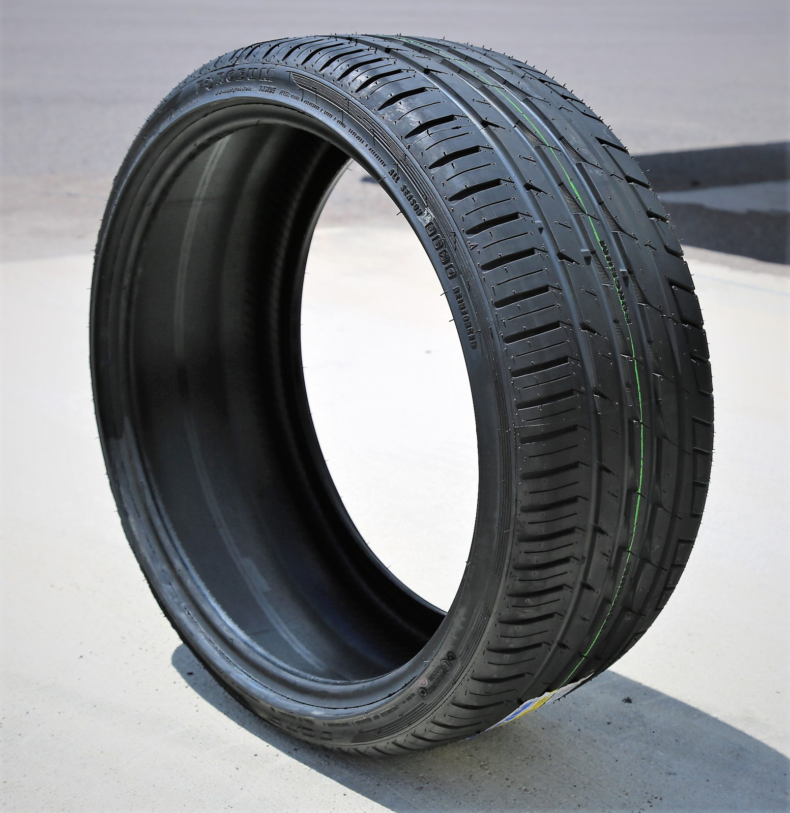 4 Tires Forceum Octa 225/40R18 ZR 92Y XL A/S High Performance All Season