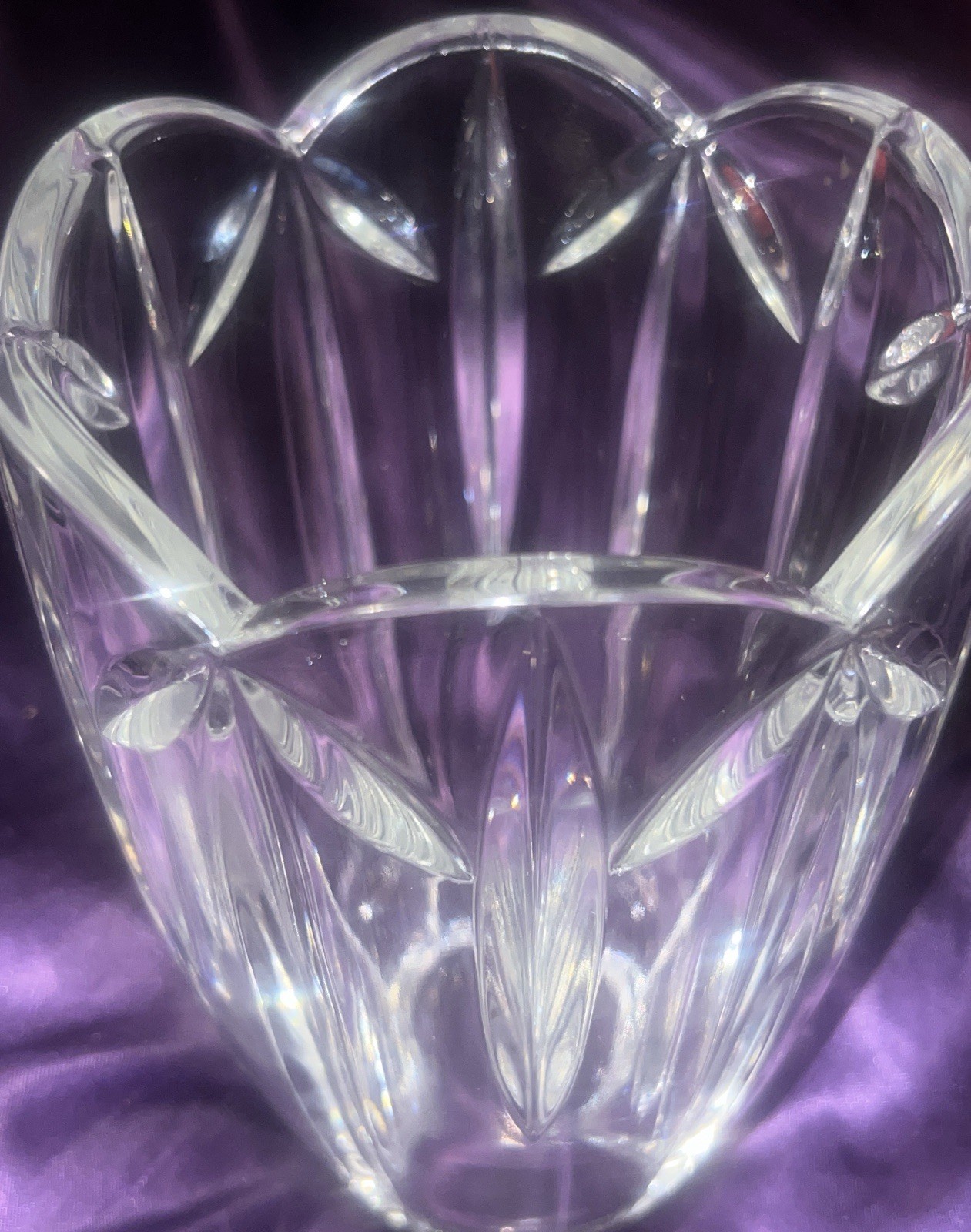 Mikasa Germany Clear Crystal Decorative Vase 8" 1/2 Glossy Finish