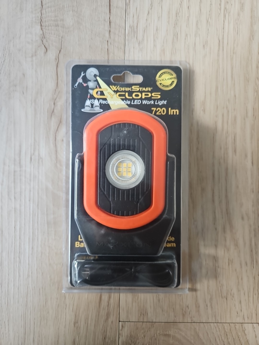 MAXXEON MXN00813 CYCLOPS, Rechargeable Work Light, Orange, Lights