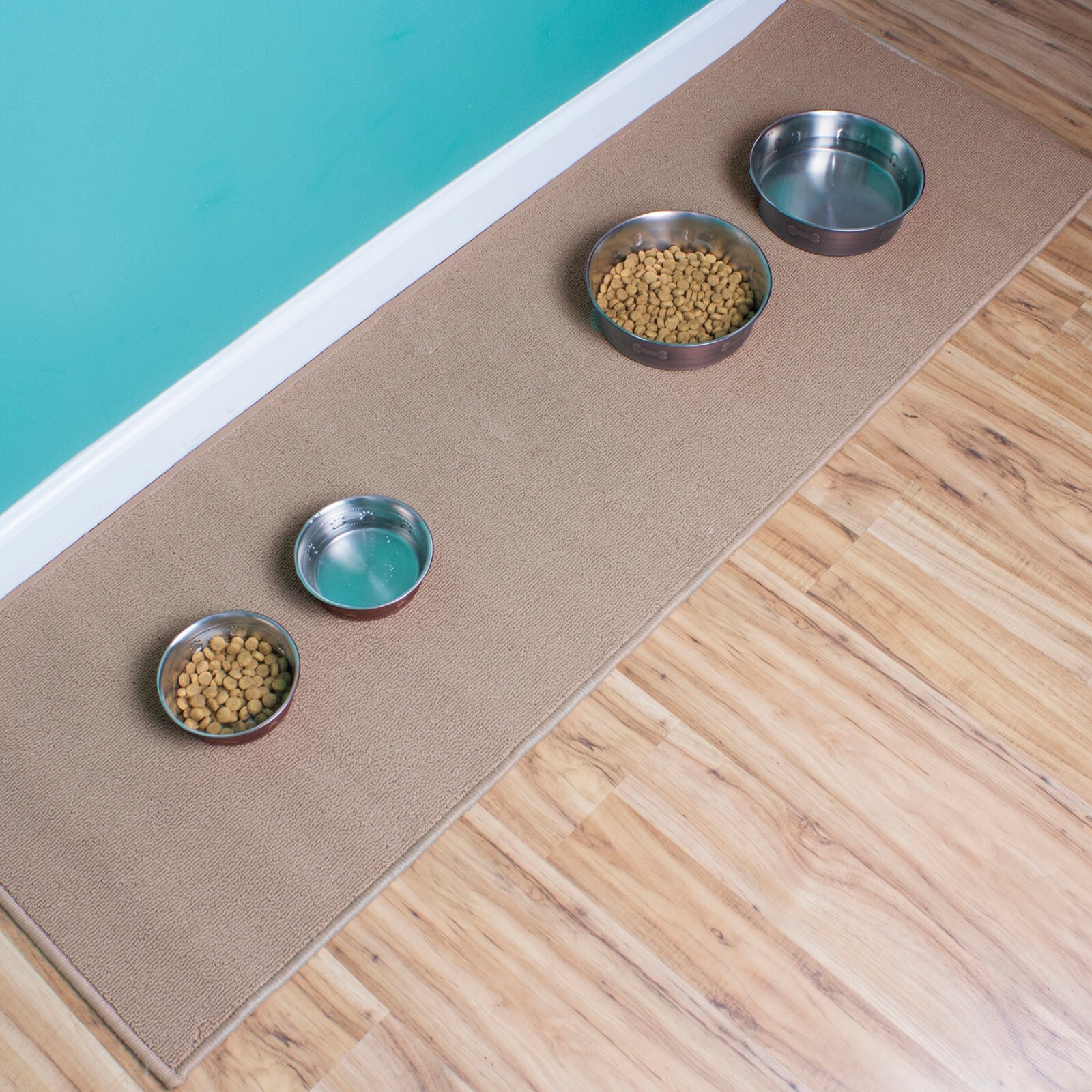 RITZ Solid Rug Runner 20-inches by 60-inches