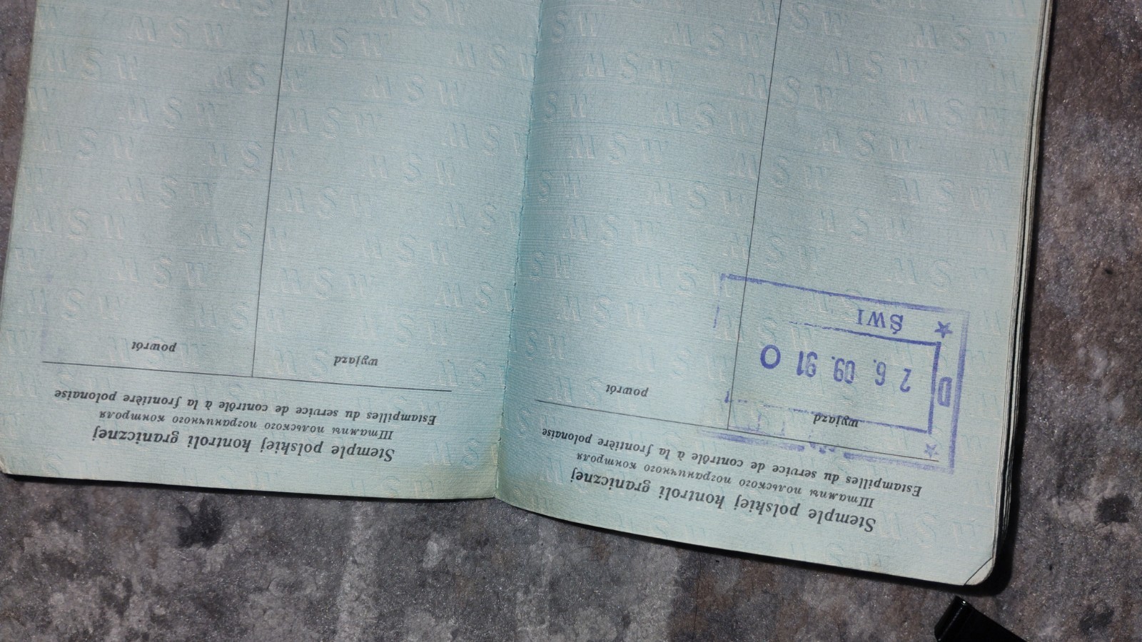 VINTAGE PASSPORT POLAND 1989 TRAVEL TEEN 14 Y.O