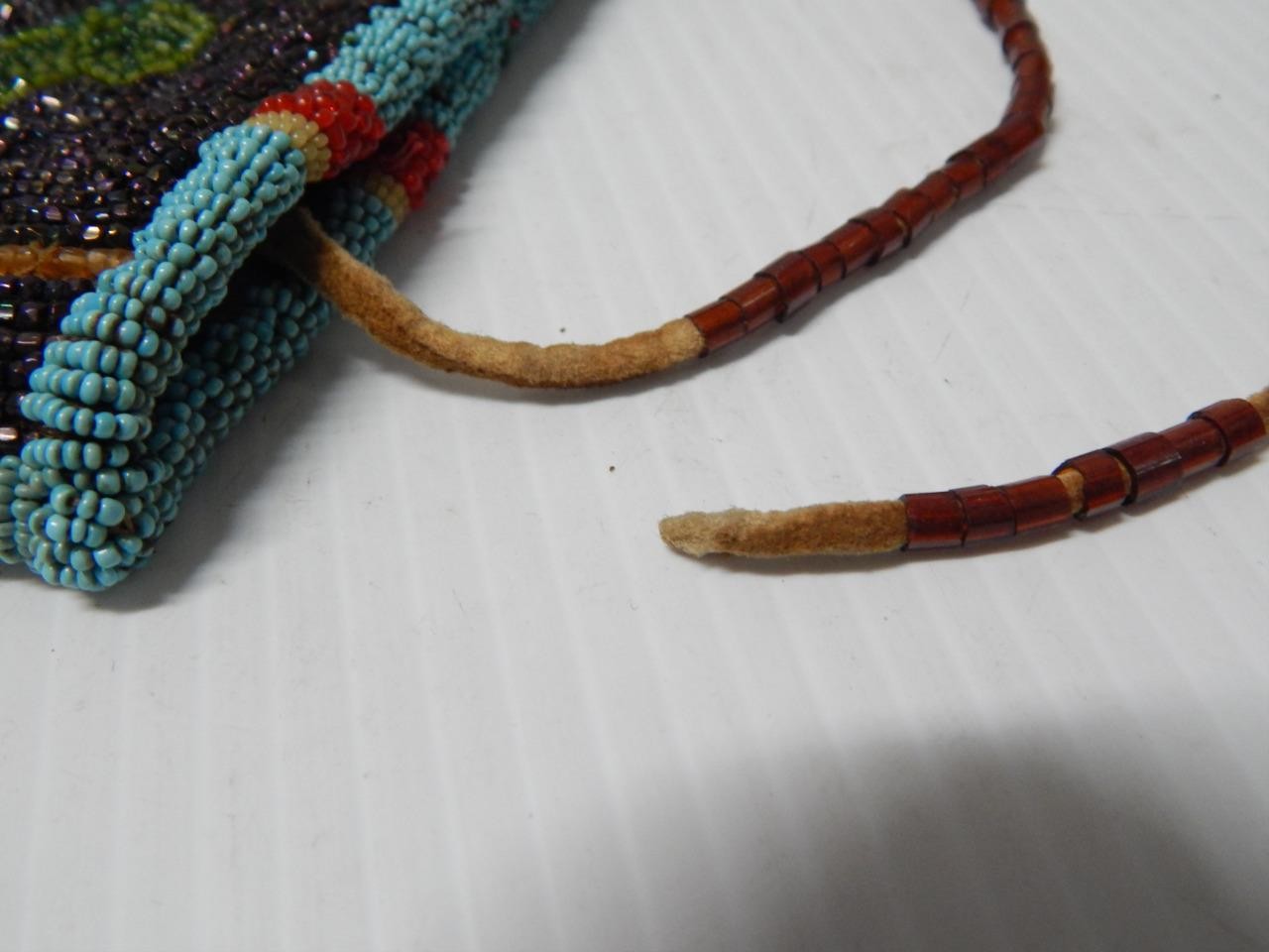 ANTIQUE 1920-30s YAKIMA PLATEAU INDIAN FULLY BEADED BOTH SIDES POUCH