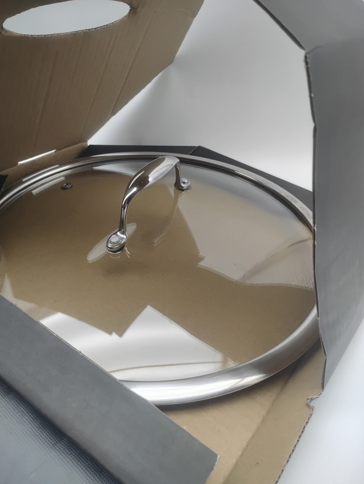 HexClad Hybrid Nonstick 12" Wok Stay-Cool Handle Dishwasher Friendly w/ Lid