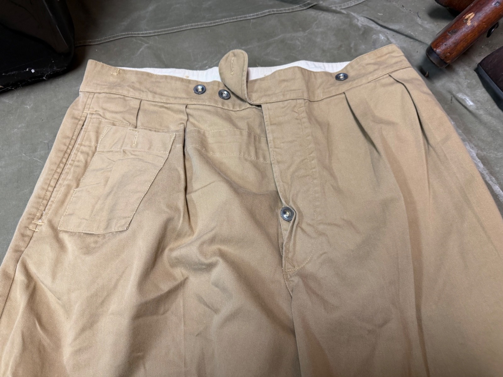 WWII BRITISH ARMY SUMMER KHAKI DRILL FIELD TROUSERS-SIZE XLARGE