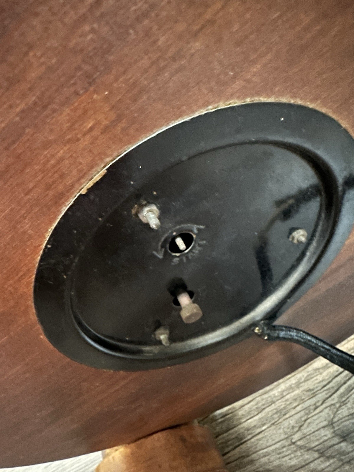 UNITED CLOCK CORP. BROOKLYN 1939 NY WORLDS FAIR WOODEN ELECTRIC CLOCK AS IS