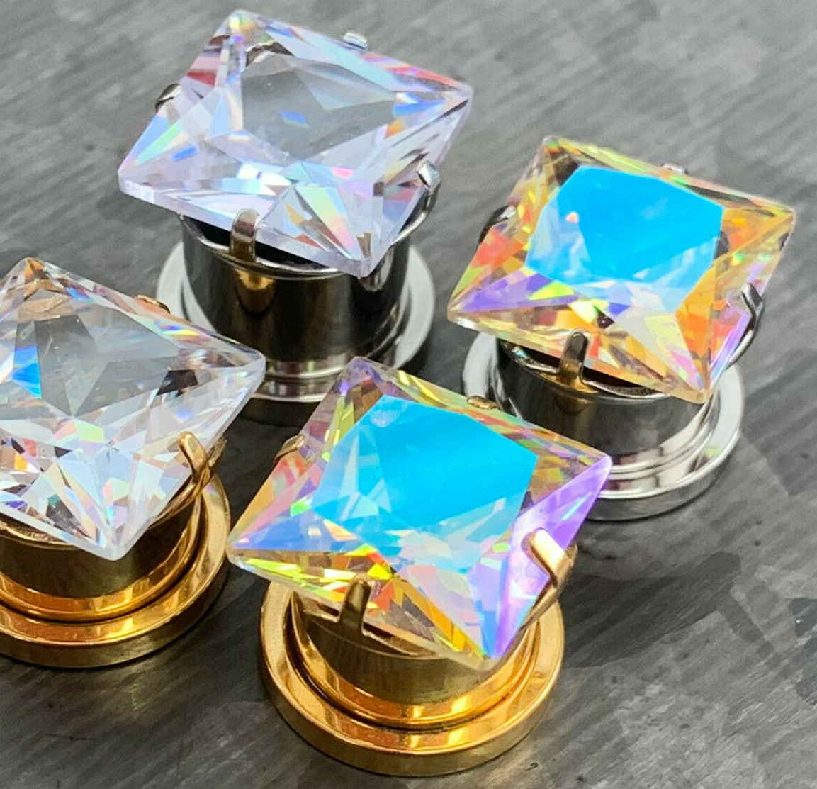 PAIR Large Square CZ Gem Steel Screw Fit Tunnels Ear Plugs Gauges Earlets