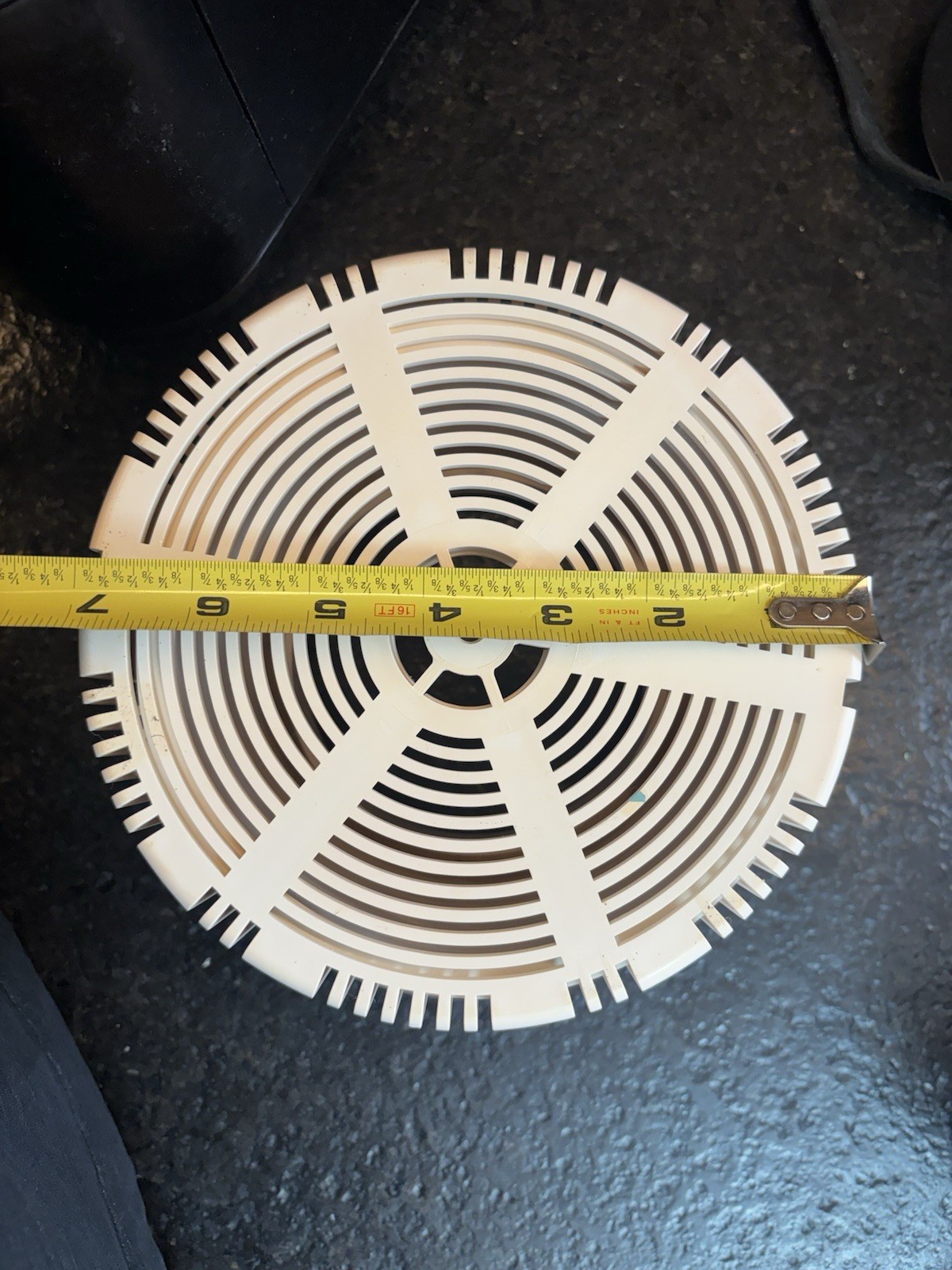 Dimension One Chairman II Hot Tub Spa Skimmer Basket Jacuzzi Beige - GUC!