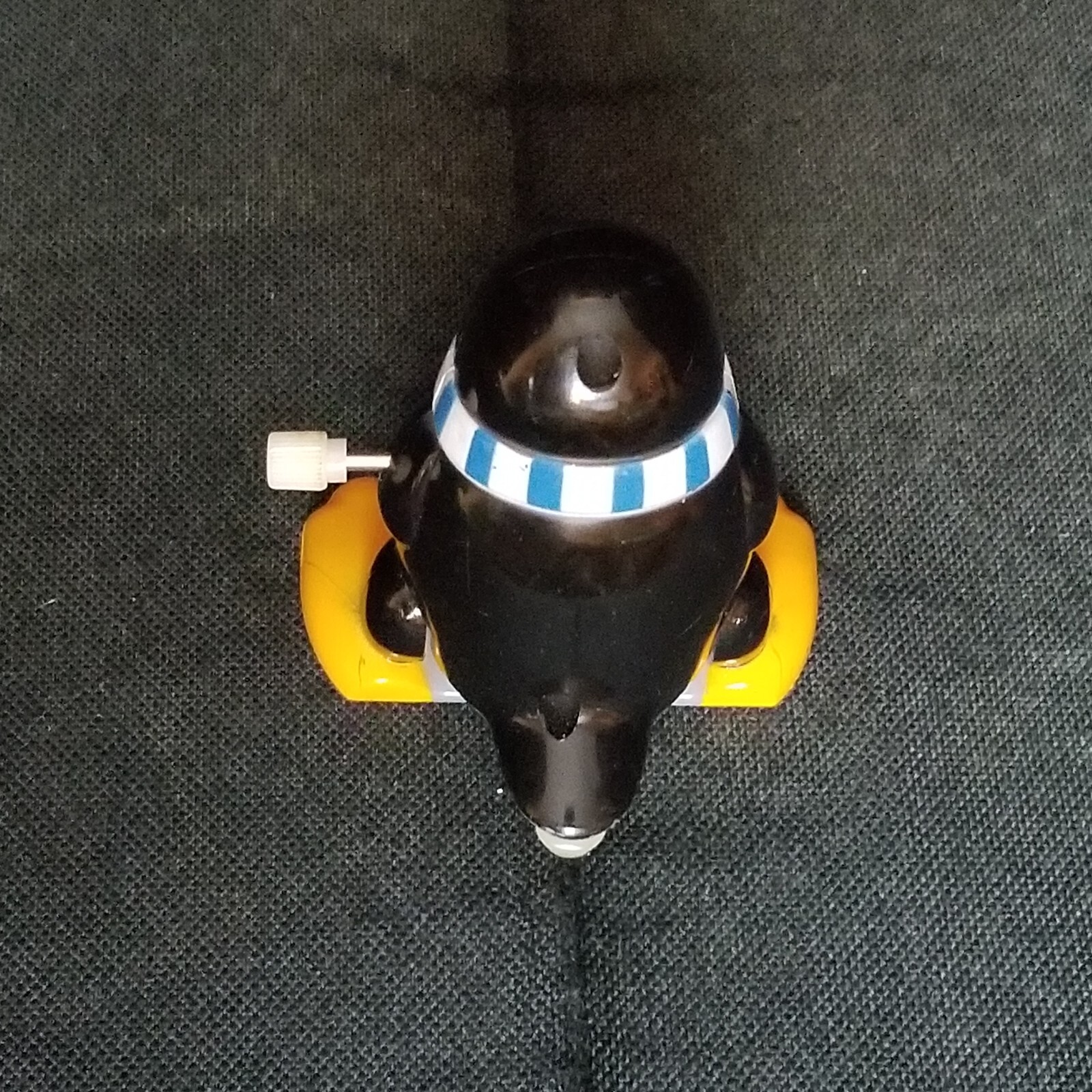 Z Wind Ups Peter The Backflipping Penguin RARE HTF