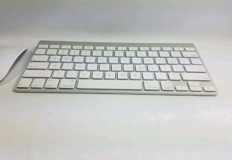 Apple OEM Wireless Keyboard (A1314) and Magic Mouse (A1296) Tested Working