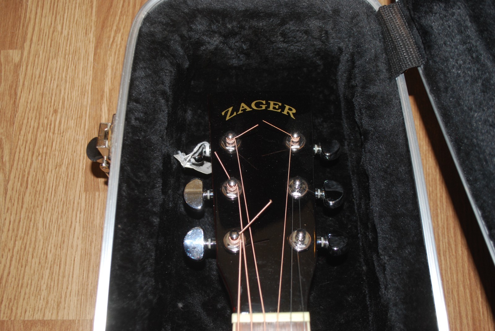 Zager ZAD 50 OM Acoustic Electric Guitar With Zager Hard Shell Case