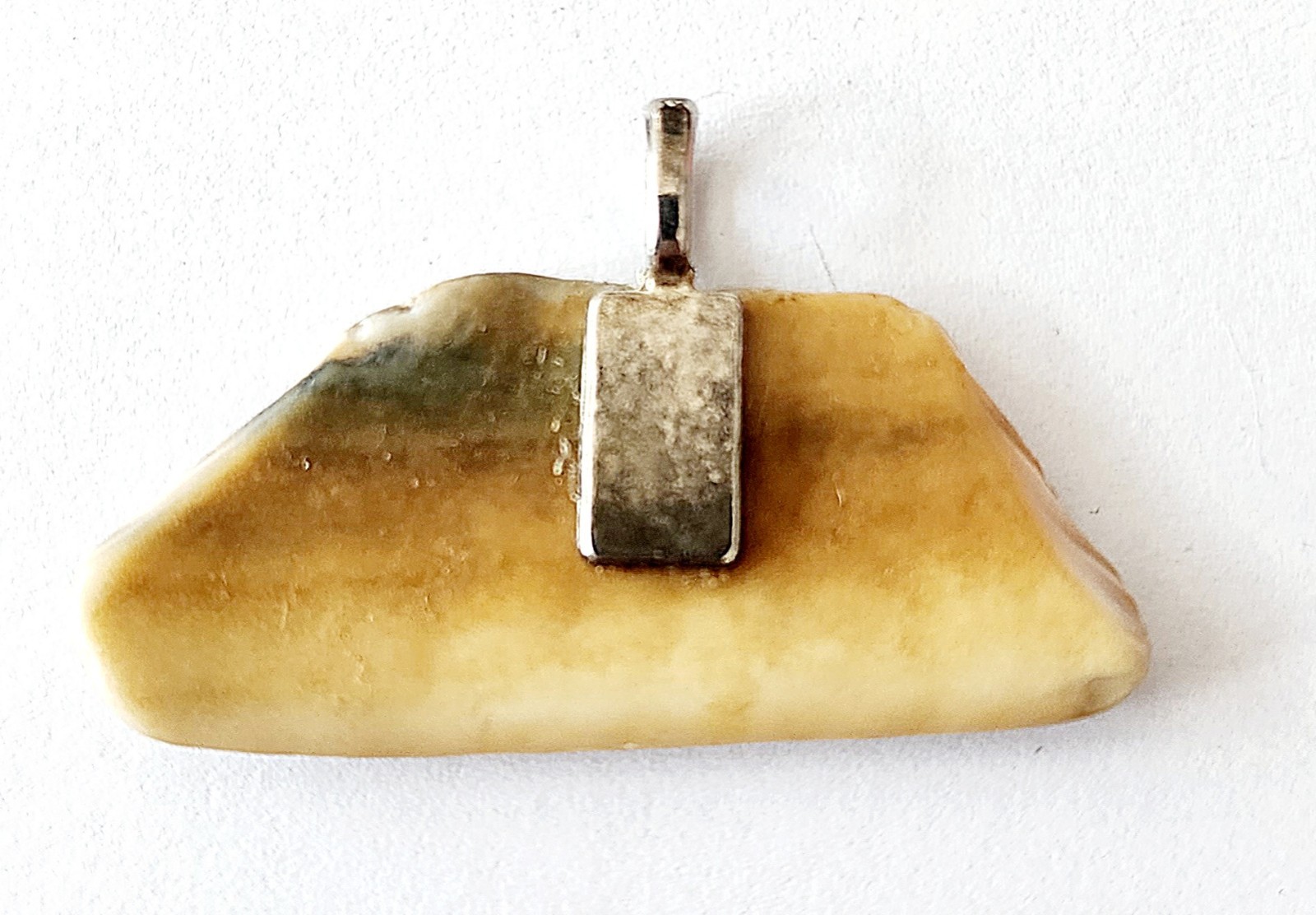 Vintage Maine Clam Sea Shell Necklace Pendant Handmade Nautical Jewelry E8A