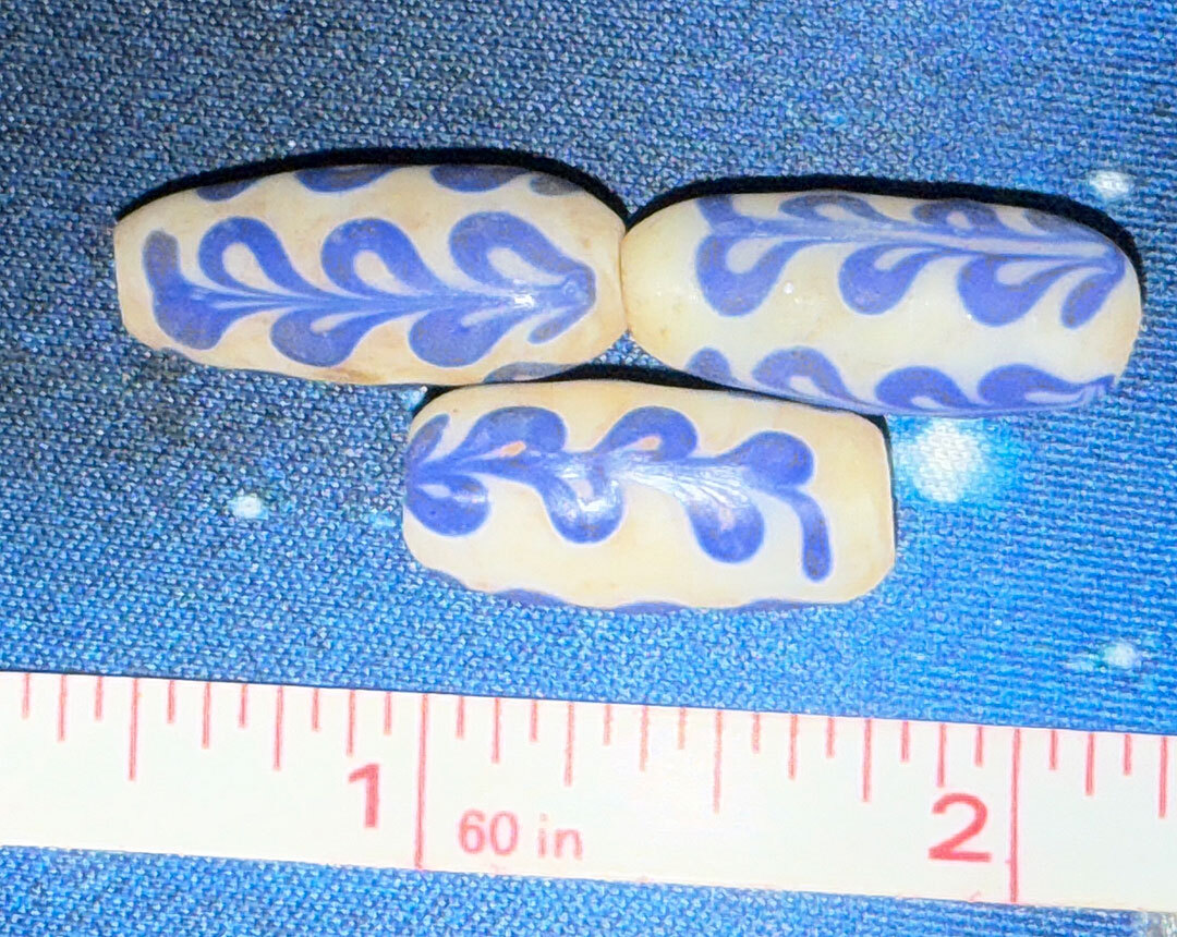 (1) EARLY Huron Indian "Blanket" bead or Blue Delft Trade Bead Early Trade Bead