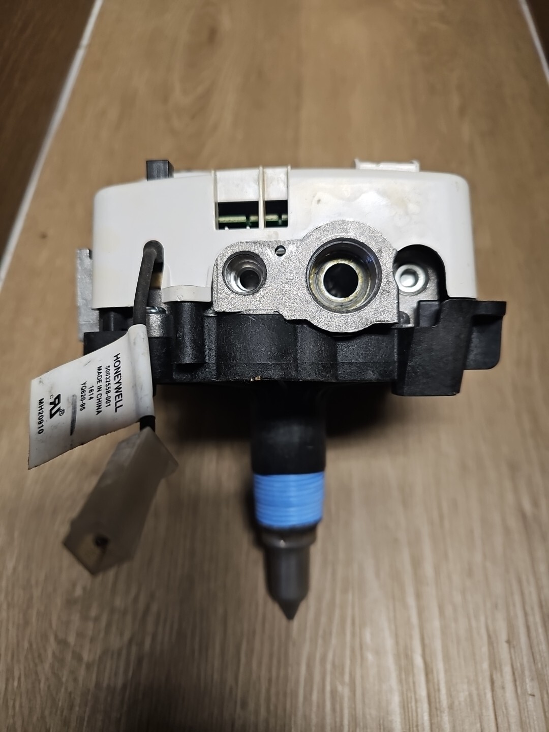 Honeywell Water Heater Gas Valve WV8840B1158 (30 DAY WARRANTY) Ships FAST!