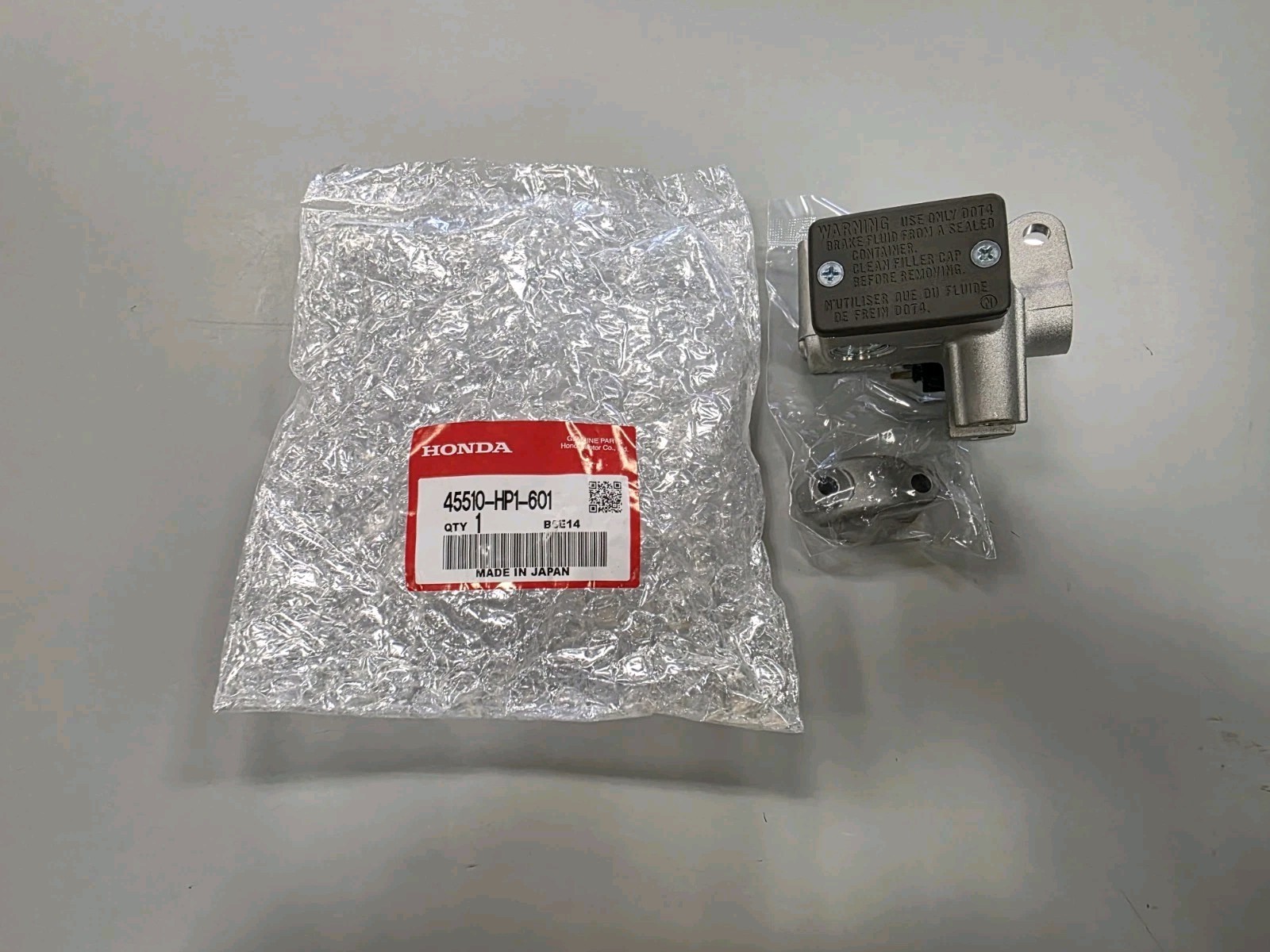 Honda Front Brake Master Cylinder 04-14 TRX450R/TRX450ER/TRX700X #45510-HP1-601