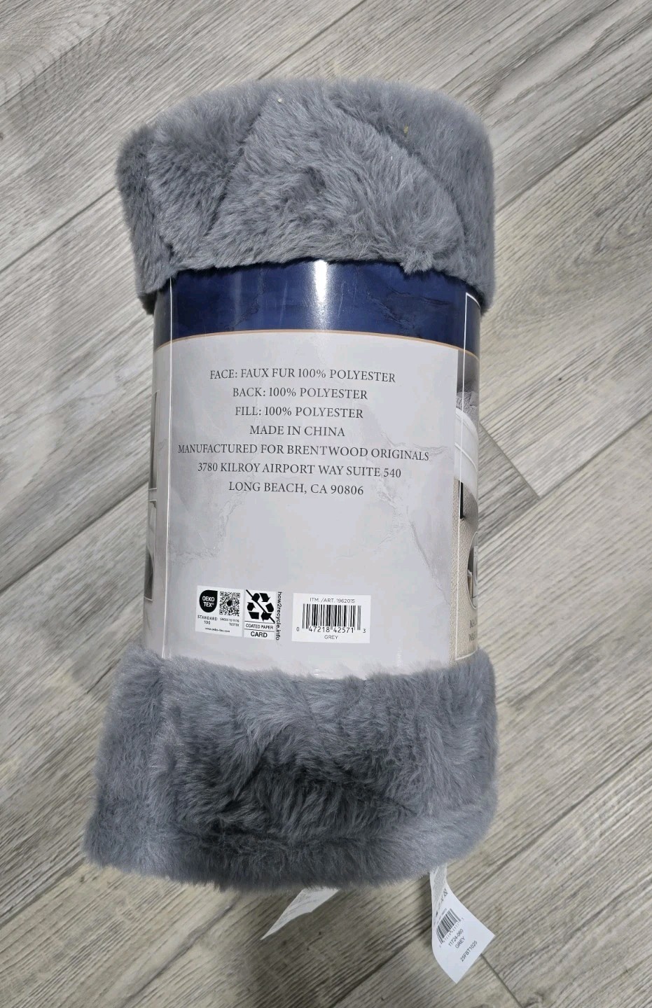 Brentwood Protective Sofa Overlay Grey Faux Fur 28x72” Waterproof Backing- NEW