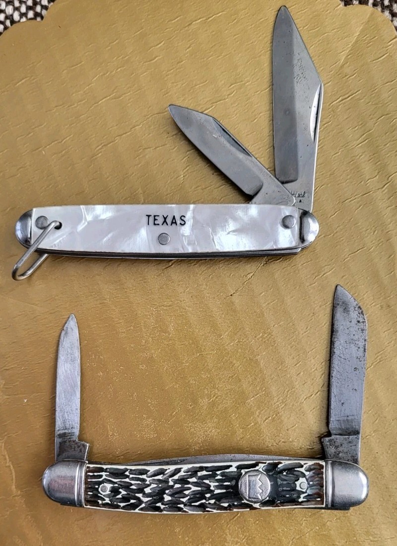 2 Pocketknife Lot,TEXAS Mother of Pearl By Ideal & Imperial Sepentine Jack Knife
