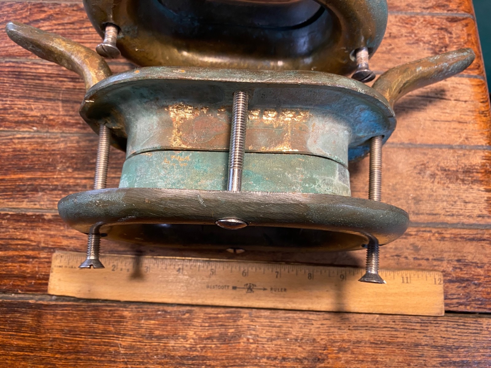 PAIR OF LARGE VINTAGE CAST BRONZE COMBINATION CLEAT/HAWSE HOLES 13" NICE PATINA!