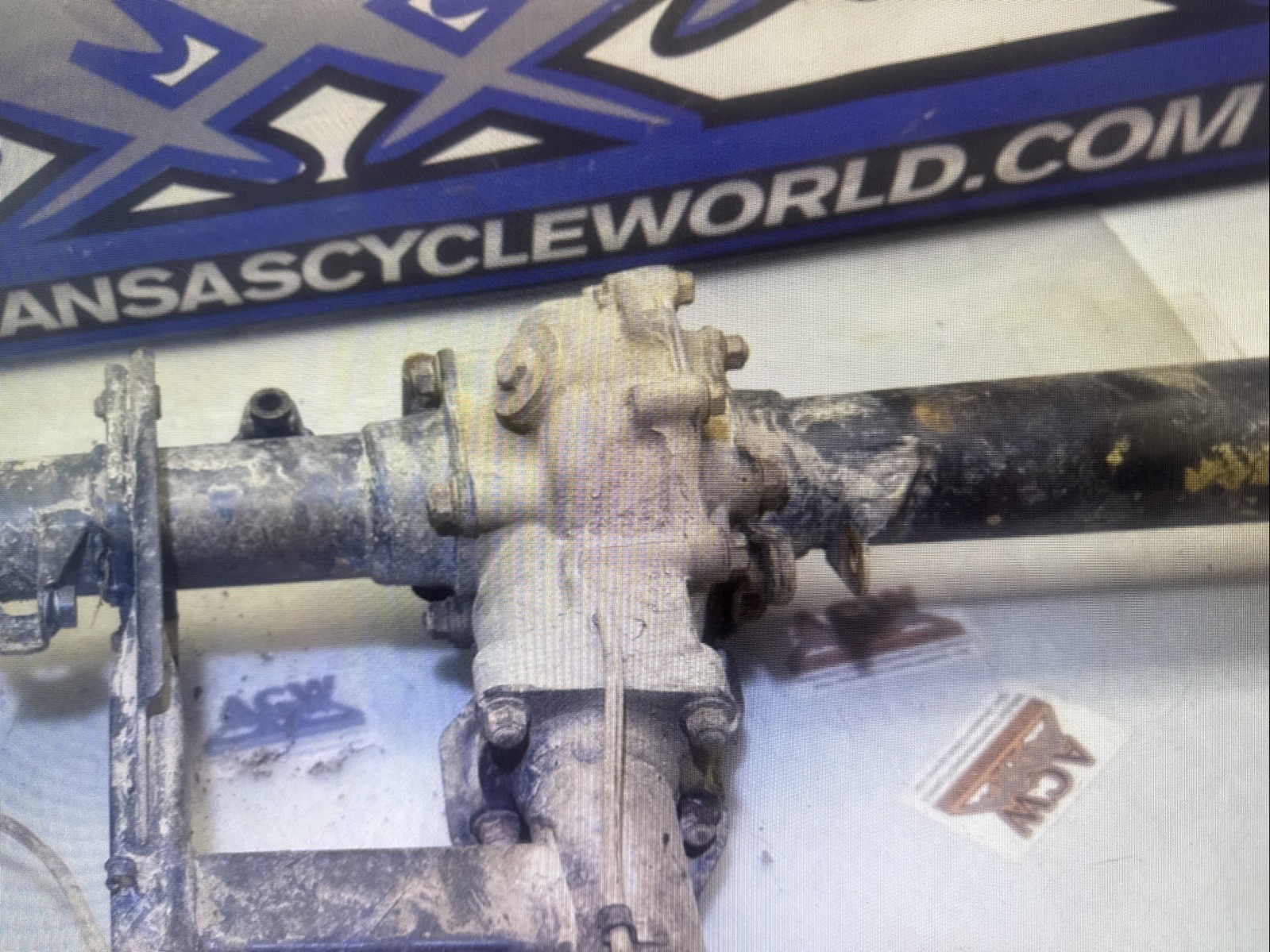 P1-6 Rear End Axle Differential Hubs 06 Honda TRX500 TRX 500 Foreman 4x4 2006