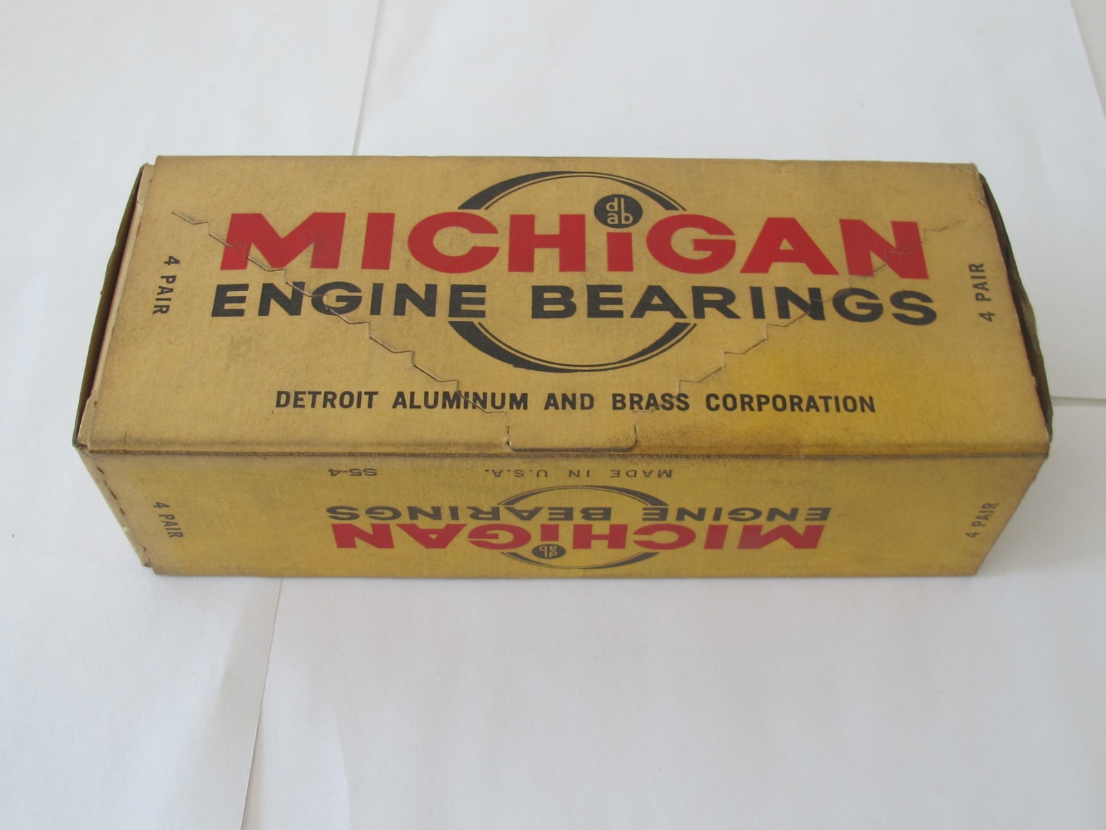 For Ford Michigan Engine Bearing 5355CA Std NOS (4) pair Detroit DAB