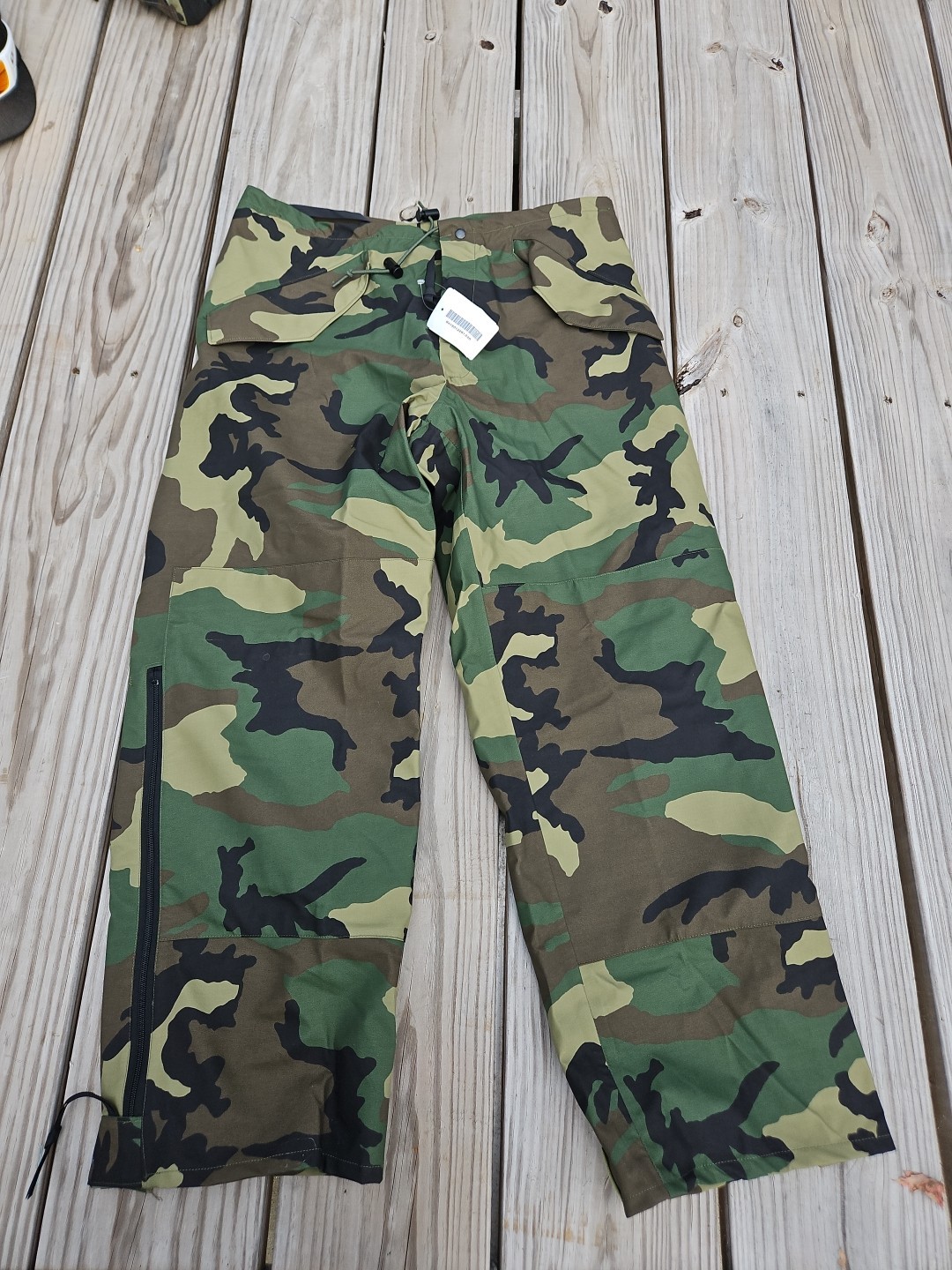 USGI Military Gore-Tex Trousers Cold Weather Woodland Goretex  Med-Reg  NEW