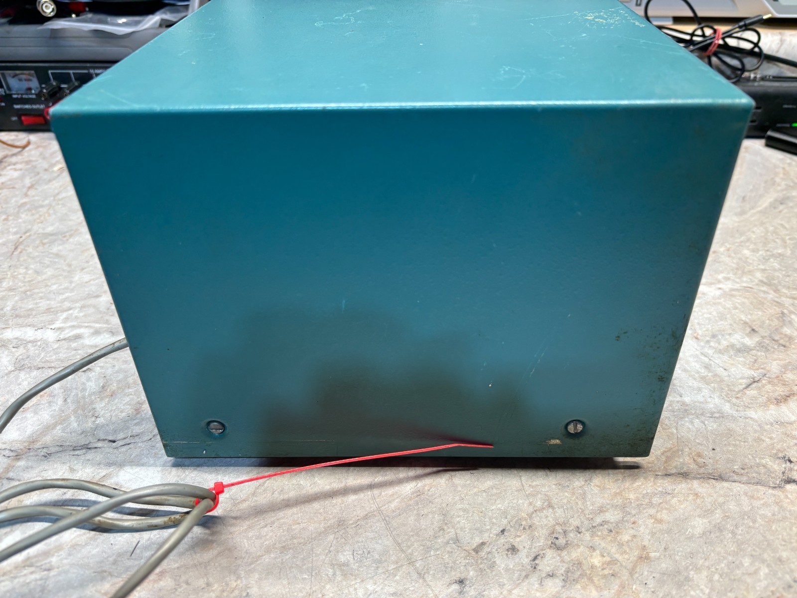 Heathkit VFO Model HG-10B Nice Condition. All dials move smoothly. Parts repair