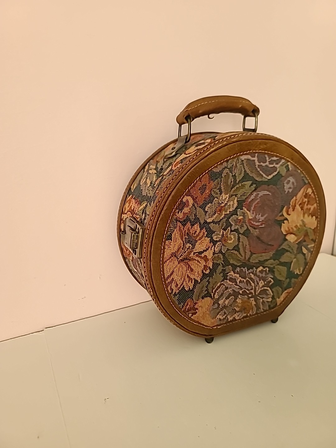 Floral Tapestry Round Train Case Vintage Travel Storage