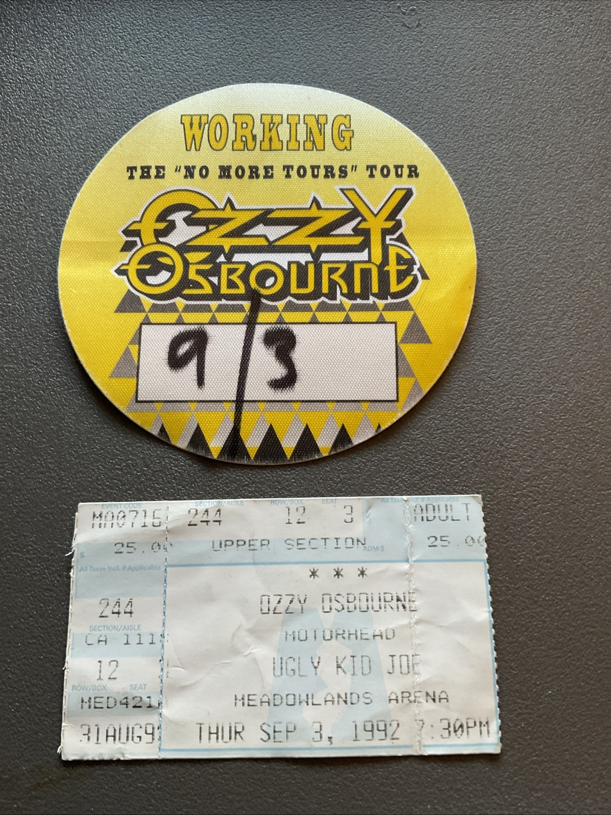 OZZY OSBOURNE *BACKSTAGE  PASS +TICKET STUB*motorhead 9/3/92