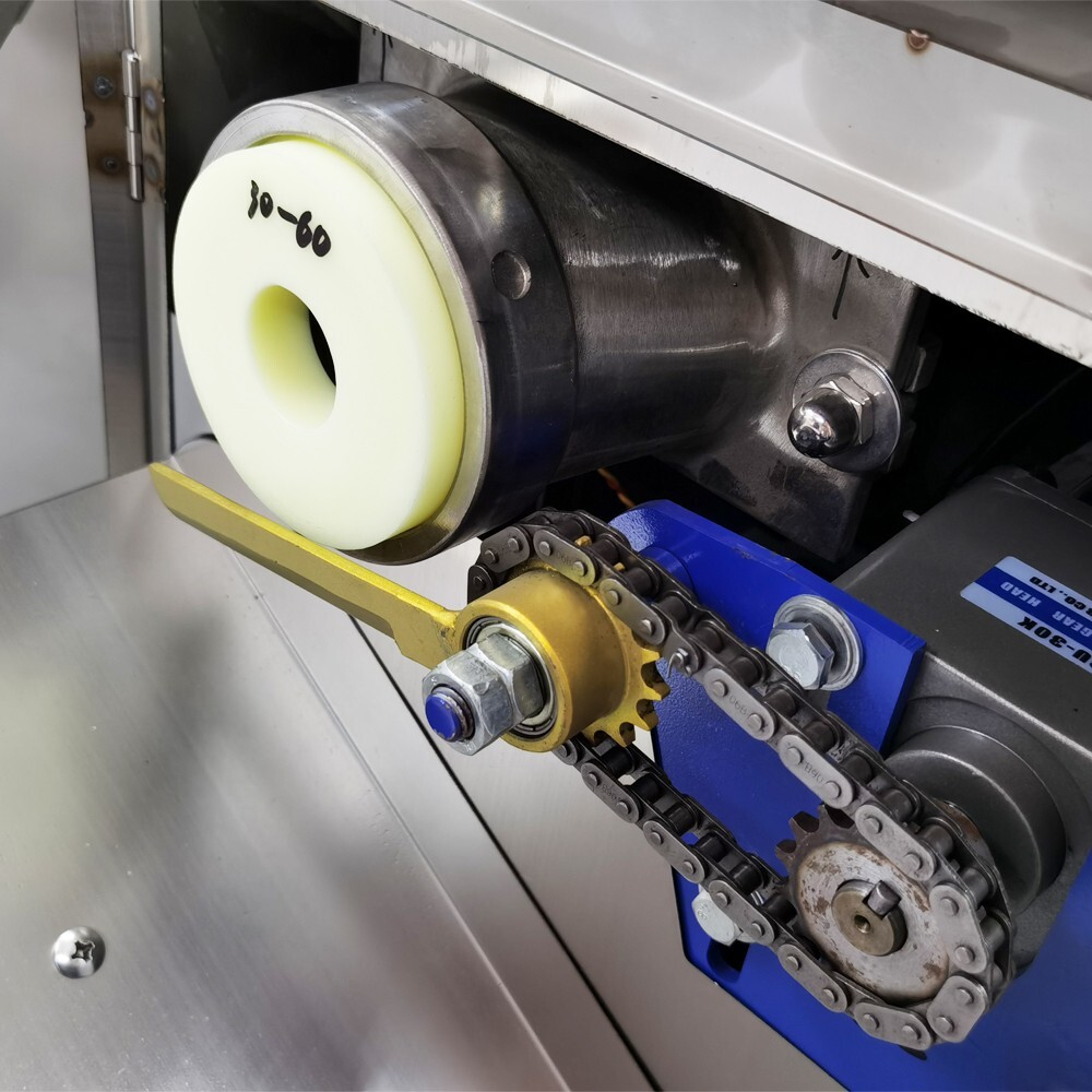 5g-500g 110V Dough Divider Machine Quantitative Cutter Roller Commercial 1500W