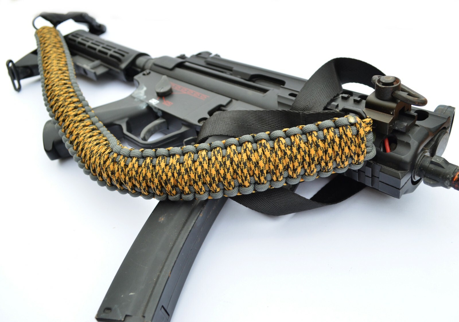 Paracord Gun Sling for Rifle Bow Shotgun 550 Sling 1 or 2 Point WASPS NEST