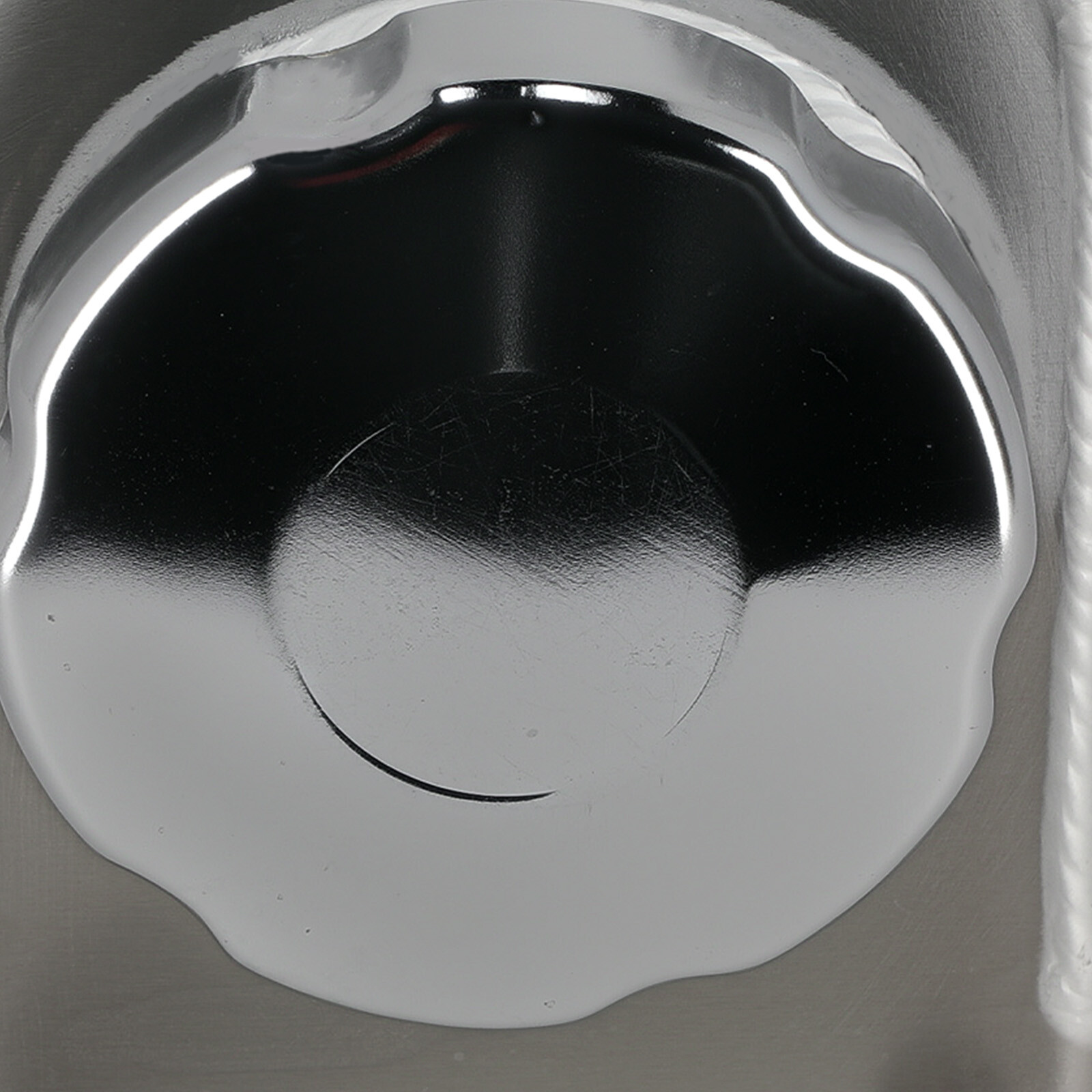 Aluminum Power Steering Reservoir Fluid Tank for Ford Mustang 1999-2004 Silver