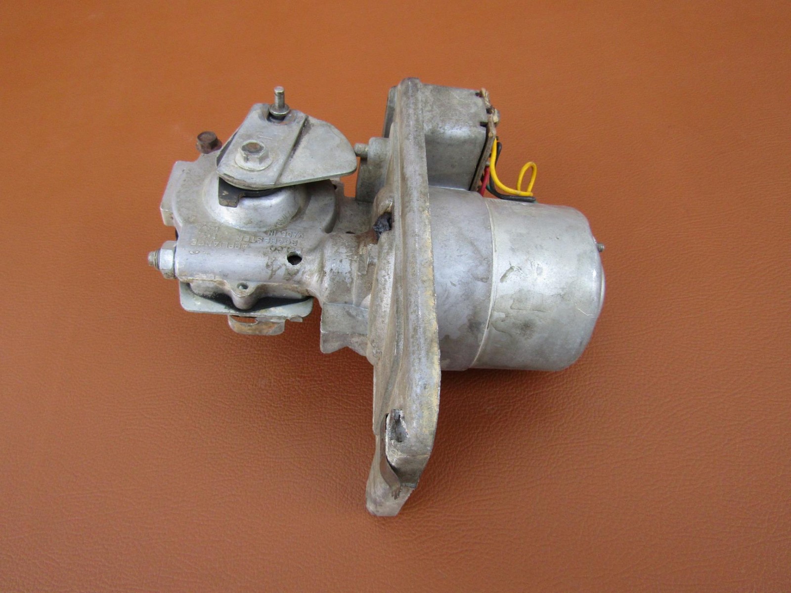 1958 Chevy Impala Nice Orig GM 2-speed Electric Windshield Wiper Motor 5044306